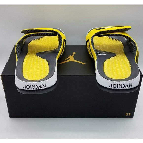 Jordan Hydro 4 Retro Slide Sandals 'Lightning' DN4238-701 - Picture 5 of 8